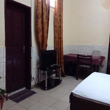 Bali Beau Sejour Hotel Douala Exterior foto