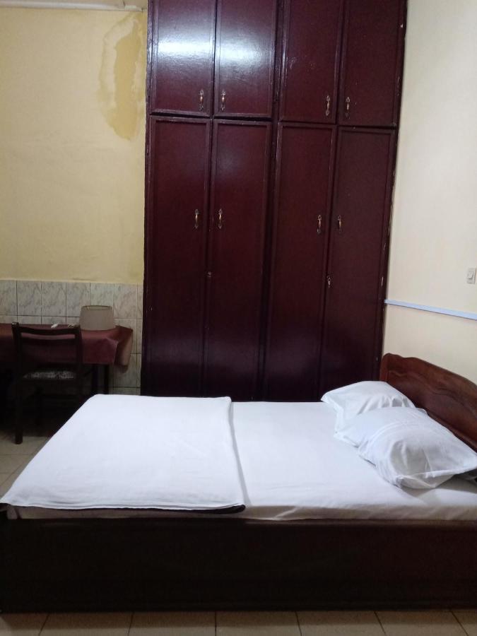 Bali Beau Sejour Hotel Douala Exterior foto